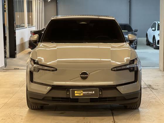 VOLVO EX30 51 KW ELÉTRICO CORE